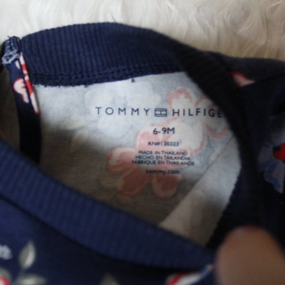 NWT TOMMY Hilfiger infant baby Tunic style long sleeve top size 6/9 mos. - Picture 6 of 8